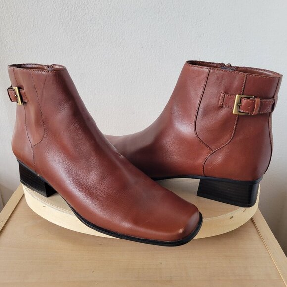 Liz Claiborne Villager Leather Two-Tone Cognac Square Toe Boot (Size 8.5) - Picture 1 of 11